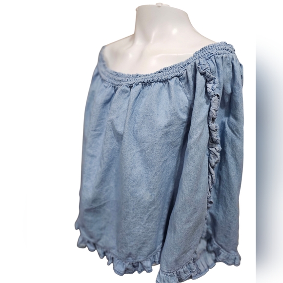 Women's Rue 21 Blue Off-Shoulder Top Size Extra Large - Picture 2 of 6